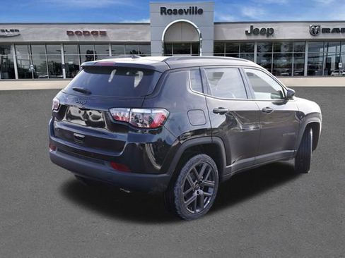 New 2026 Jeep Compass Limited AWD/4WD image 3