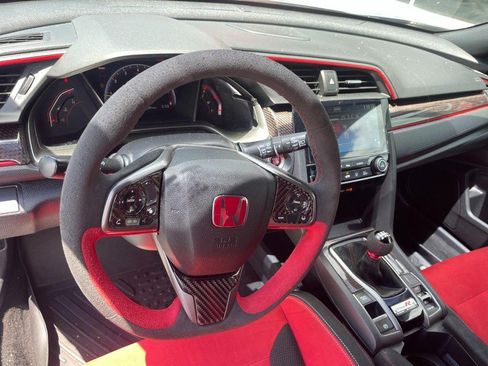 Used 2021 Honda Civic Type R image 13