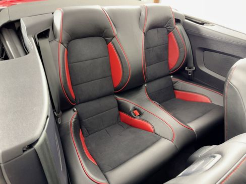 Used 2020 Ford Mustang Convertible w/ Equipment Group 101A image 29