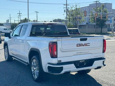 Used 2021 GMC Sierra 1500 Denali w/ Denali Premium Package AWD/4WD image 3