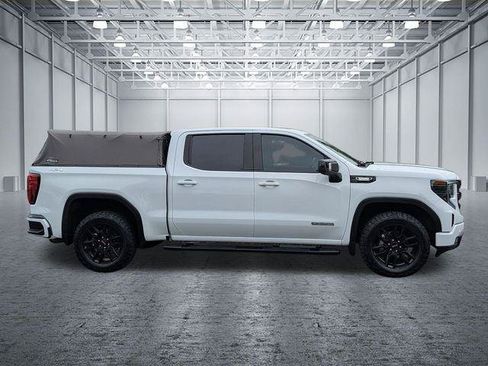 Used 2024 GMC Sierra 1500 Elevation w/ Elevation Premium Package AWD/4WD image 6