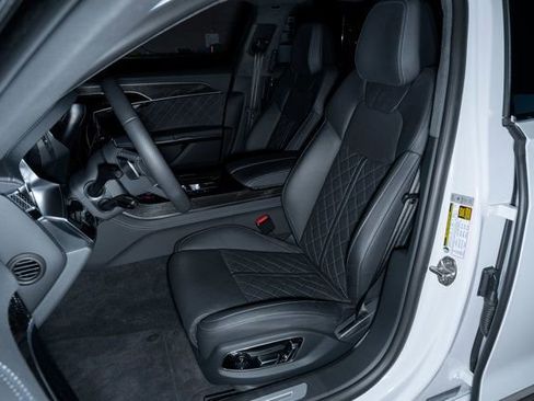 Used 2023 Audi S8 4.0 TFSI image 16