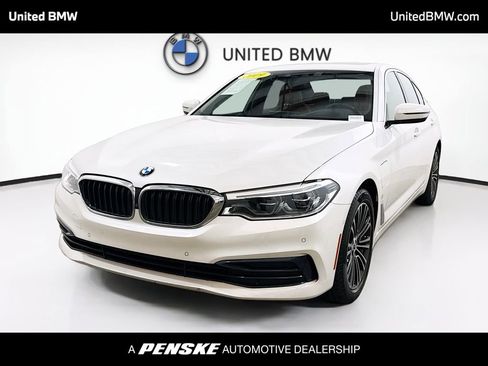 Used 2019 BMW 530e w/ Premium Package image 1