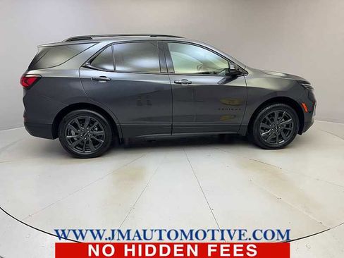 Used 2023 Chevrolet Equinox RS w/ RS Leather Package image 6