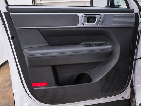 Certified 2026 Hyundai Santa Fe SEL FWD image 25