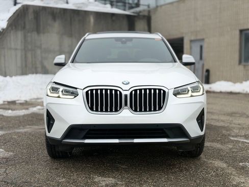 Used 2024 BMW X3 xDrive30i image 9