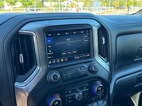 Used 2022 Chevrolet Silverado 1500 LT Trail Boss w/ LT Trail Boss Premium Package AWD/4WD image 27