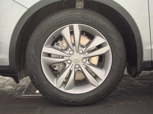 Used 2023 Acura MDX FWD image 10