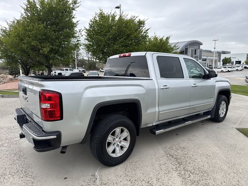 Used 2014 GMC Sierra 1500 SLE w/ SLE Value Package AWD/4WD image 5