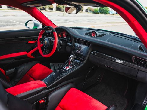 Used 2018 Porsche 911 GT2 RS RWD image 56
