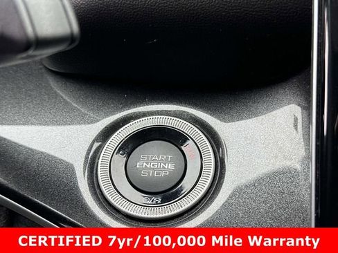 Used 2022 Jeep Grand Cherokee Laredo w/ Luxury Tech Group I image 25