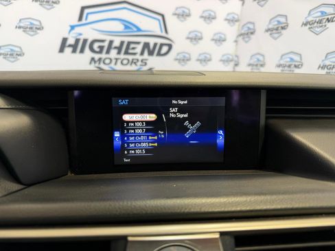 Used 2019 Lexus IS 300 F Sport w/ F Sport Package image 39