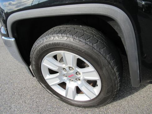 Used 2017 GMC Sierra 1500 SLE w/ SLE Value Package image 10