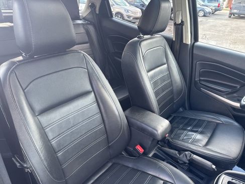 Used 2020 Ford EcoSport Titanium image 35