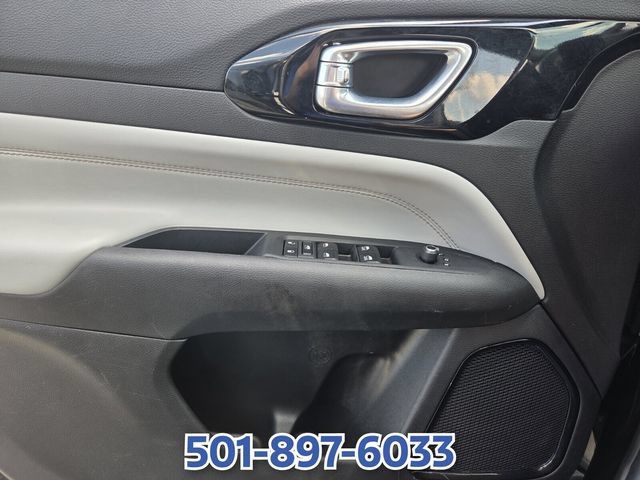 Used 2025 Jeep Compass Limited AWD/4WD image 24