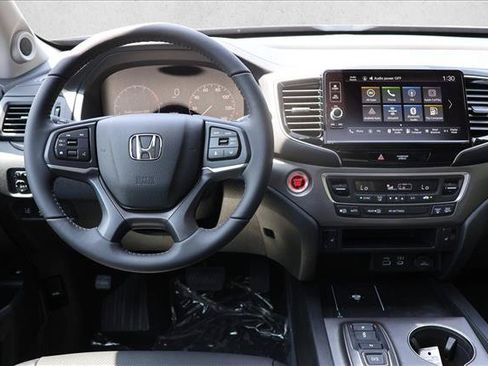 New 2026 Honda Ridgeline RTL image 24