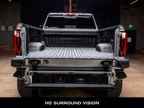 Used 2024 GMC Sierra 2500 Denali Ultimate w/ Max Trailering Package image 9