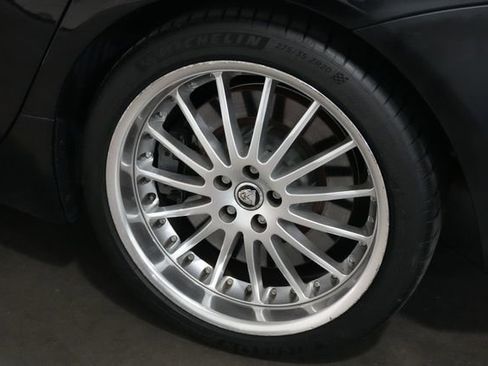 Used 2013 Jaguar XJ Supercharged image 8