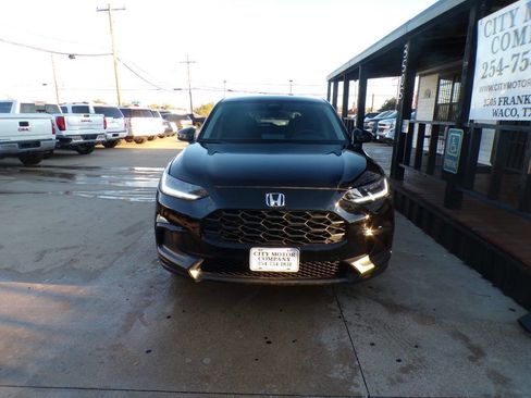 Used 2024 Honda HR-V LX image 2
