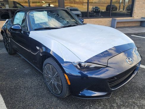 New 2025 MAZDA MX-5 Miata Grand Touring image 1