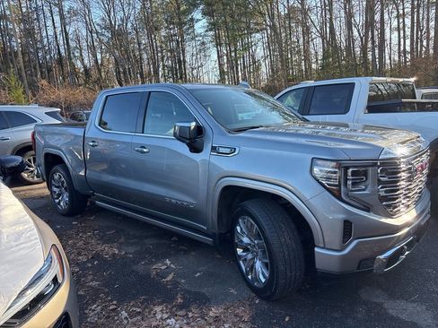 Used 2024 GMC Sierra 1500 Denali image 8