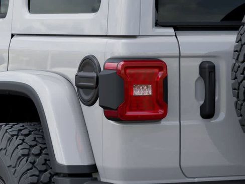New 2026 Jeep Wrangler Unlimited Rubicon image 9