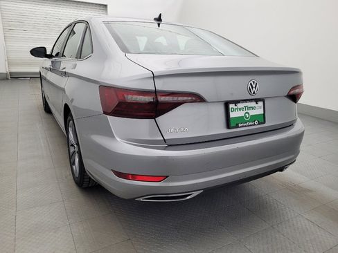 Used 2020 Volkswagen Jetta R-Line FWD image 5