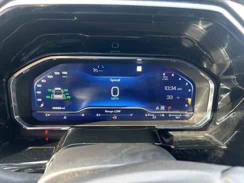 Used 2023 Chevrolet Silverado 1500 LT image 11