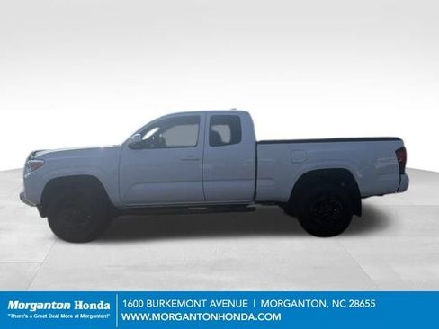 Used 2020 Toyota Tacoma SR w/ SR Convenience Package RWD image 4