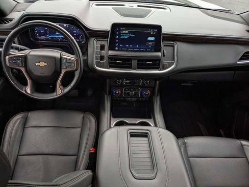 Used 2022 Chevrolet Tahoe High Country AWD/4WD image 16