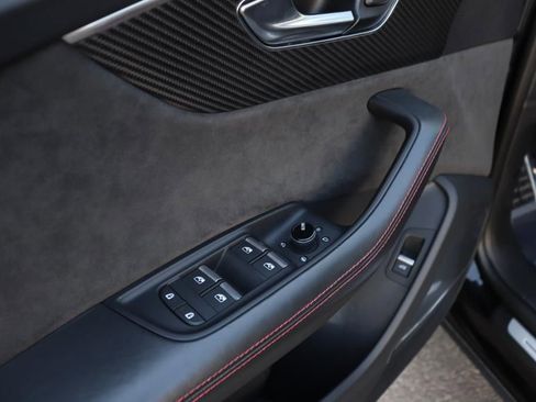 Used 2021 Audi RS Q8 w/ Black Optic Package image 41