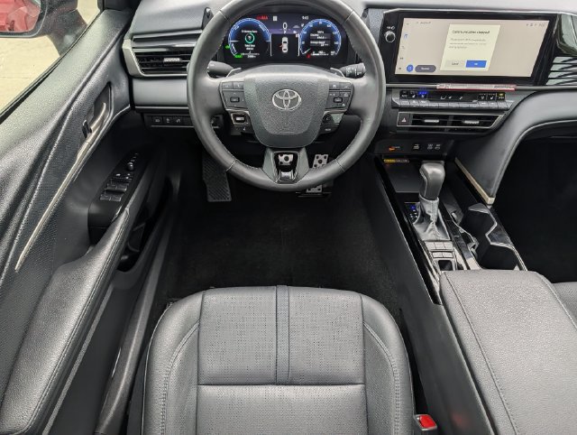 Used 2026 Toyota Camry XSE w/ Premium Package FWD image 12