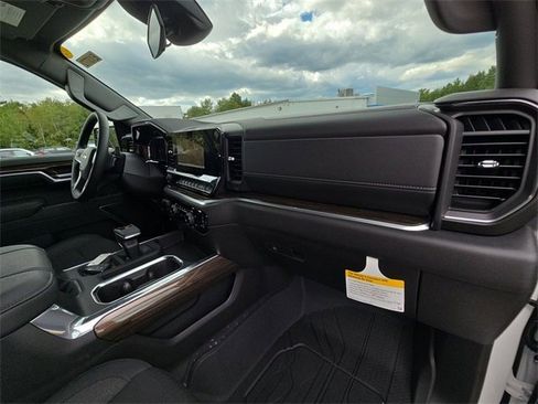 New 2026 Chevrolet Silverado 1500 LT w/ Protection Package image 30