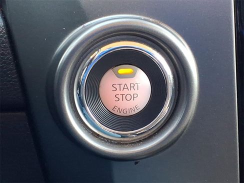 Used 2019 Nissan Titan Platinum Reserve image 29