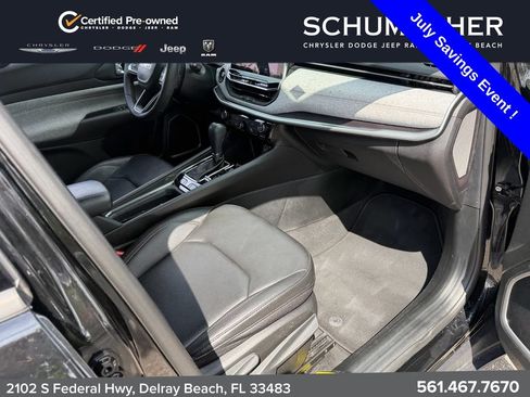 Used 2024 Jeep Compass Latitude AWD/4WD image 20