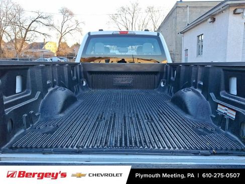 Used 2022 Ford F250 XL w/ Power Equipment Group image 30