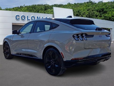 Certified 2025 Ford Mustang Mach-E GT image 4