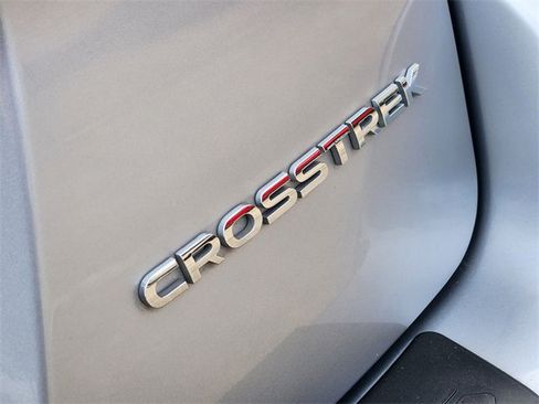 Used 2021 Subaru Crosstrek 2.5i Limited image 12