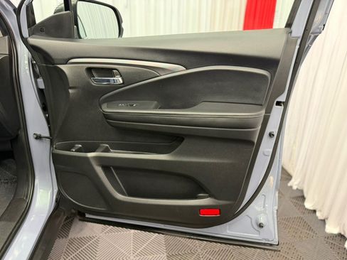 Used 2023 Honda Ridgeline RTL image 33
