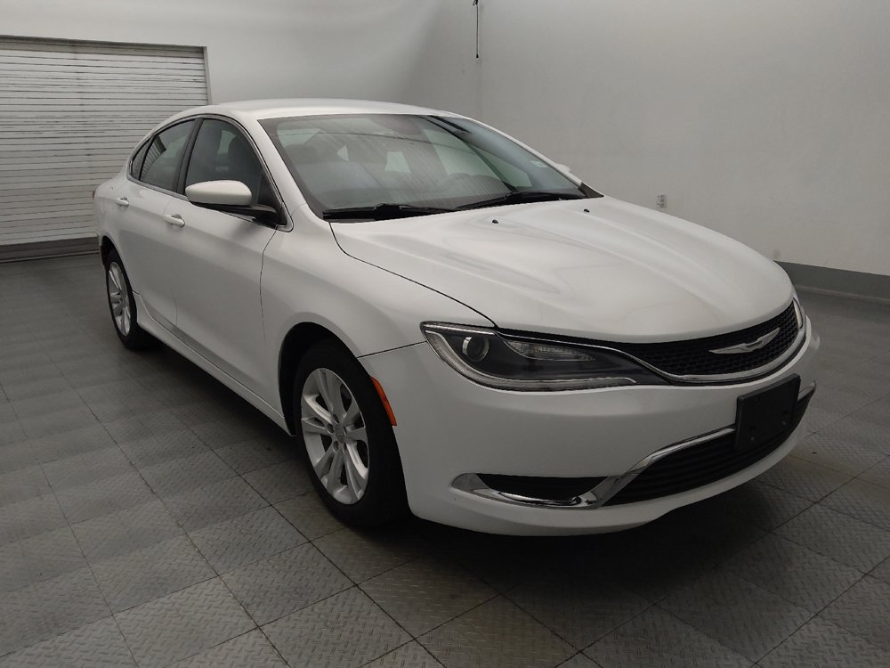 Used 2016 Chrysler 200 Limited Platinum w/ Comfort & Convenience Group FWD image 13