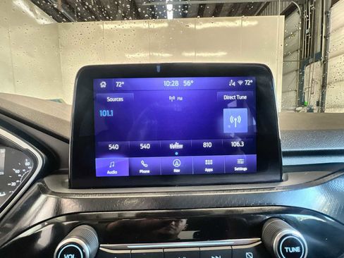 Used 2022 Ford Escape SEL w/ SEL Stealth AWD Package image 12