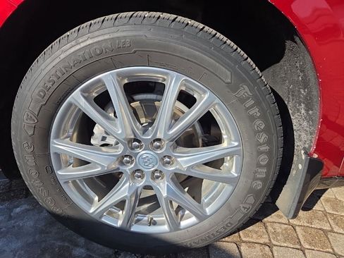 Used 2022 Buick Enclave Premium w/ Surround and Sites Package image 9