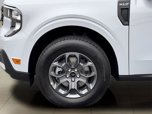 New 2025 Ford Maverick XLT w/ XLT Luxury Package image 36