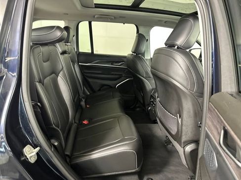 Used 2023 Jeep Grand Cherokee 30th Anniversary image 27