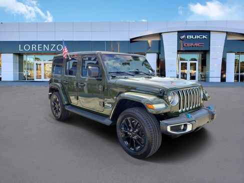 Used 2023 Jeep Wrangler Unlimited Sahara w/ Safety Group AWD/4WD image 3