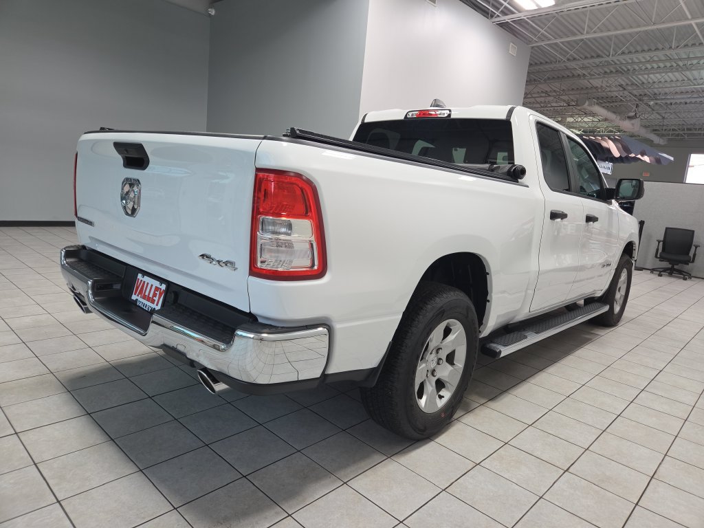 Used 2024 RAM 1500 Big Horn AWD/4WD image 12