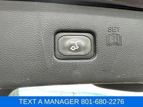 Used 2023 Ford Edge ST-Line w/ Class II Trailer Tow Package AWD/4WD image 38