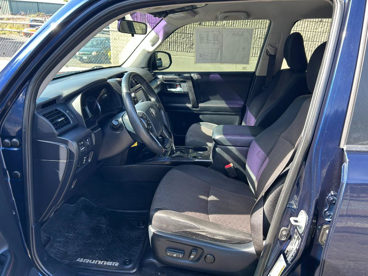 Used 2014 Toyota 4Runner Trail AWD/4WD image 9