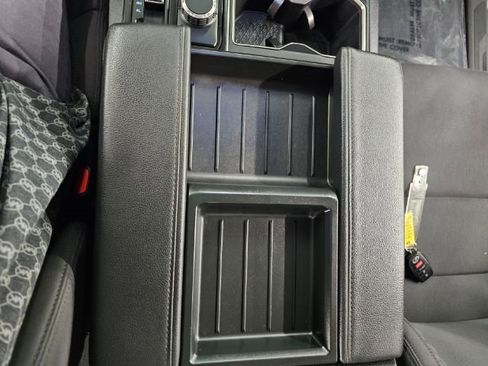 Used 2023 Toyota Tundra SR5 AWD/4WD image 20