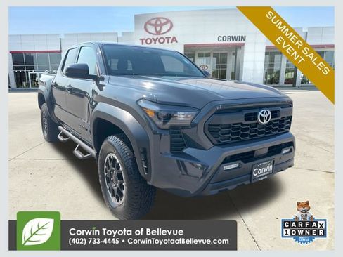 Used 2024 Toyota Tacoma TRD Off-Road w/ TRD Off Road Upgrade Package AWD/4WD image 1